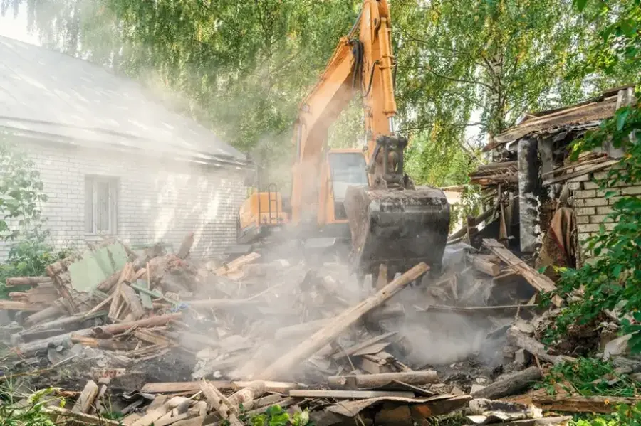 Choosing The Right Equipment For Concrete Demolition Smiths Station, AL Choosing The Right Equipment For Concrete Demolition Smiths Station, AL